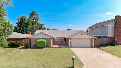 305 Hardesty Dr, Shawnee, OK 74804