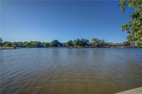 10213 Ski Dr, Oklahoma City, OK 73162