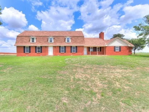 16545 E 870 Rd, Okarche, OK 73762 photo 2