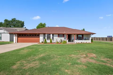 13605 Green Valley Dr, Oklahoma City, OK 73120