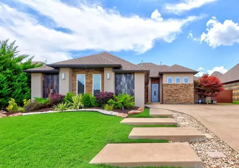 17325 Parkgrove Dr, Edmond, OK 73012