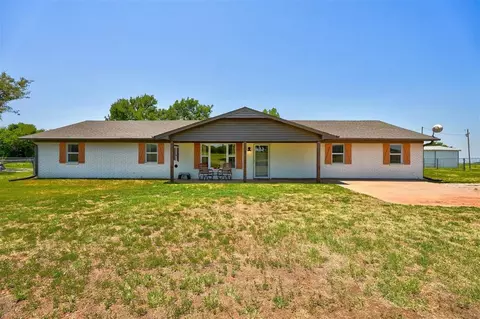 283501 E 1610th Rd, Marlow, OK 73055