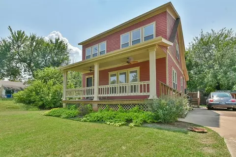 311 S Pine St, Guthrie, OK 73044
