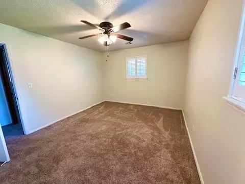3713 N Riverside Dr, Bethany, OK 73008 photo 26