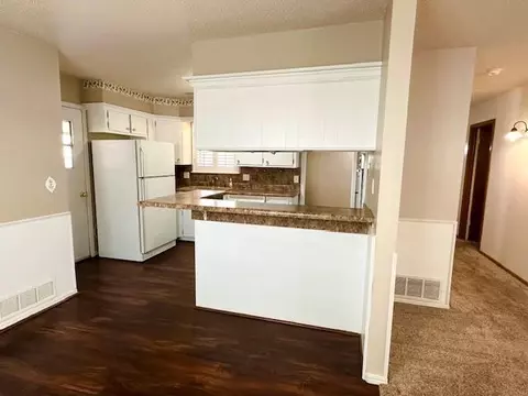3713 N Riverside Dr, Bethany, OK 73008 photo 13