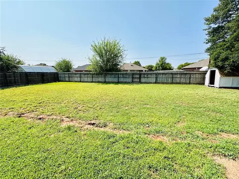 1016 S Trail Dr, Altus, OK 73521 photo 28