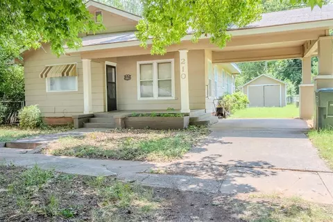 210 Chestnut St, Pauls Valley, OK 73075