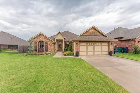14520 S Robinson Ave, Oklahoma City, OK 73170