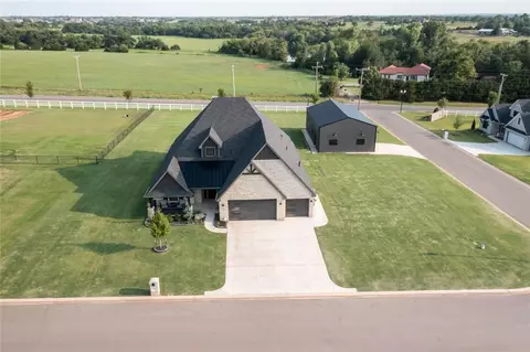 14143 Fox Lair Ln, Edmond, OK 73025