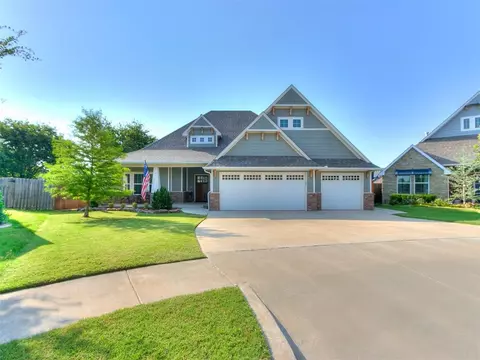 16200 Monarch Ridge Blvd, Edmond, OK 73013