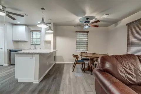 7750 E Charter Oak Rd, Guthrie, OK 73044 photo 12