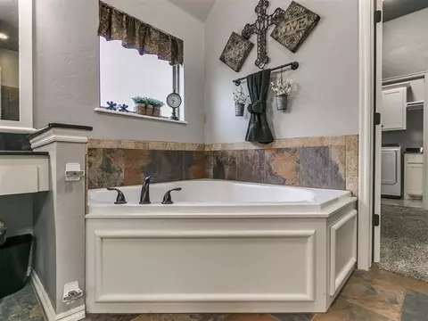 1420 Atalon Dr, Moore, OK 73160 photo 14
