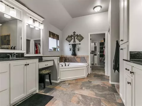 1420 Atalon Dr, Moore, OK 73160 photo 11