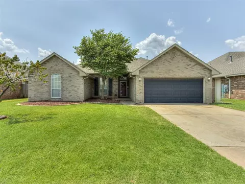 14001 Korbyn Dr, Yukon, OK 73099