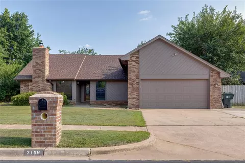 2106 Vanessa Dr, Norman, OK 73071