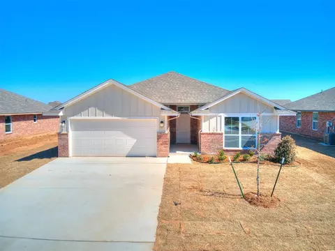 1728 Bloomington Ct, Newcastle, OK 73065