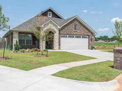 12709 NW 2nd Ter, Yukon, OK 73099
