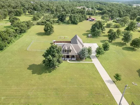 16112 Indian Hills Rd, Choctaw, OK 73020