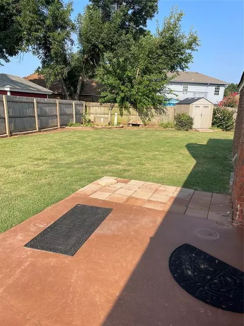 2008 Sierra St, Norman, OK 73071 photo 5
