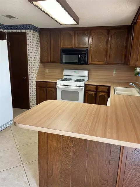 2008 Sierra St, Norman, OK 73071 photo 11