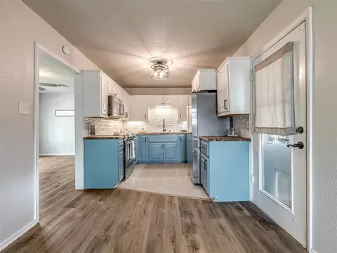 14758 NE 36th St, Choctaw, OK 73020