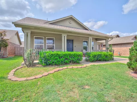 708 Tufts Ln, Norman, OK 73069
