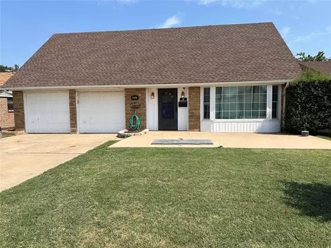 2821 SW 83rd St, Oklahoma City, OK 73159