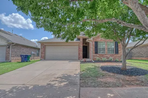 18524 Rastro Dr, Edmond, OK 73012