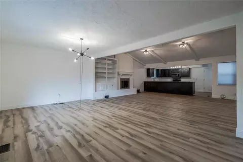 4101 E 30th St, Edmond, OK 73013 photo 18