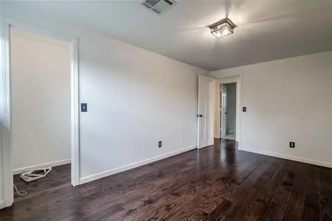 4101 E 30th St, Edmond, OK 73013 photo 35