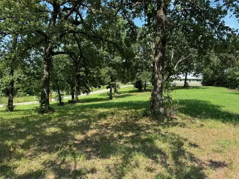 E 1218, Eufaula, OK 74432 photo 10