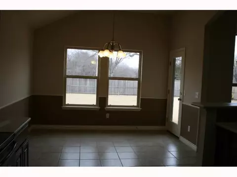 512 Hutton Rd, Yukon, OK 73099 photo 9