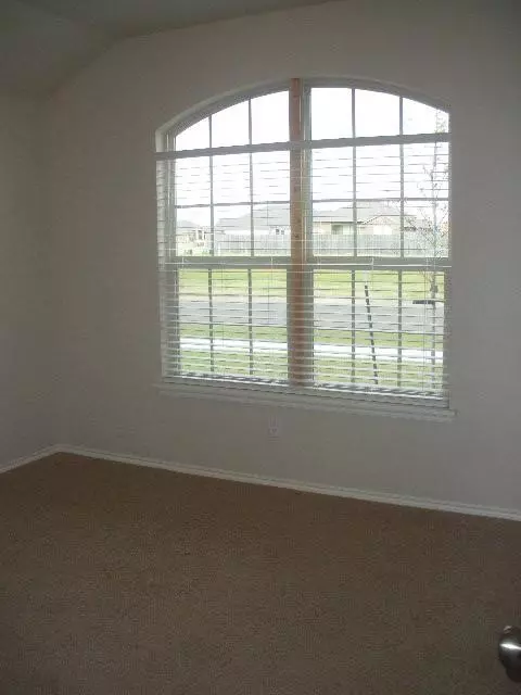 512 Hutton Rd, Yukon, OK 73099 photo 21