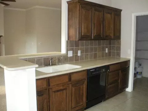 512 Hutton Rd, Yukon, OK 73099 photo 13