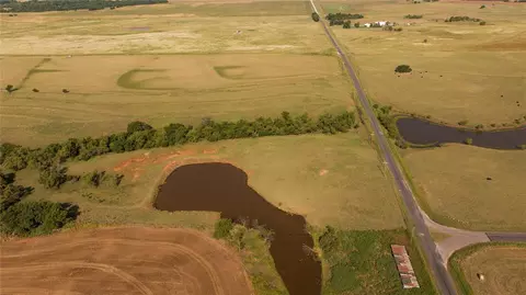 E 1300 Road, Chickasha, OK 73018