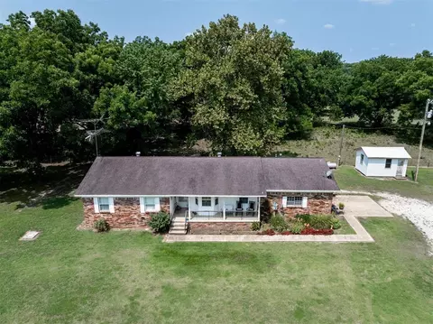 103030 56 Hwy, Okemah, OK 74859