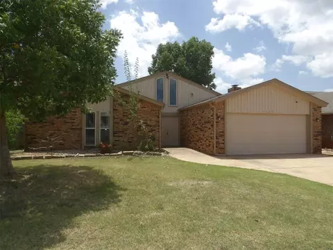1220 SW 107th St, Oklahoma City, OK 73170
