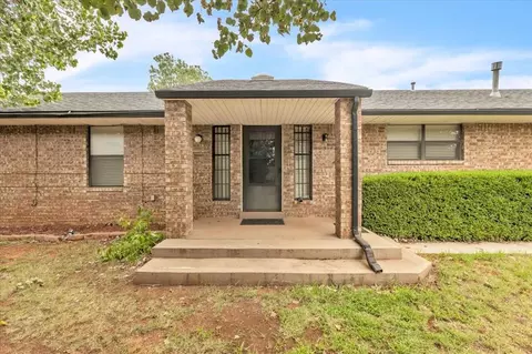 12344 Spring Meadows Rd, Yukon, OK 73099 photo 3