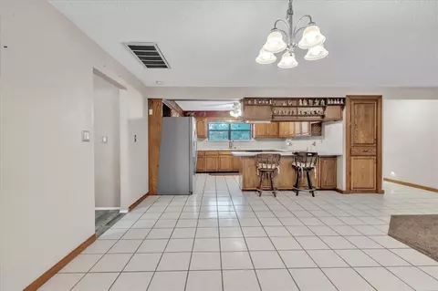 12344 Spring Meadows Rd, Yukon, OK 73099 photo 6