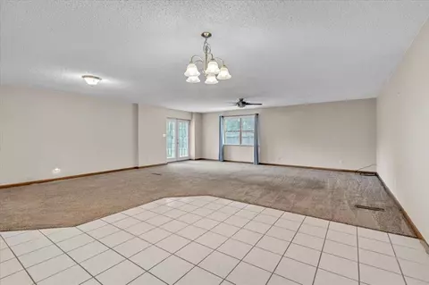 12344 Spring Meadows Rd, Yukon, OK 73099 photo 5