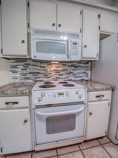 1421 Denison Dr, Norman, OK 73069 photo 10