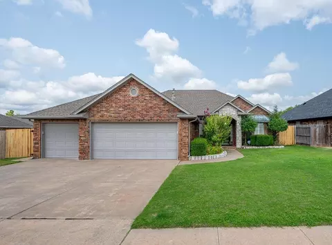 12617 Kingsgate Dr, Oklahoma City, OK 73170