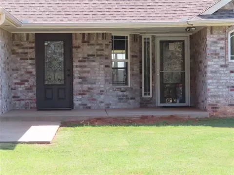 1178 S Czech Hall Rd, Tuttle, OK 73089 photo 4
