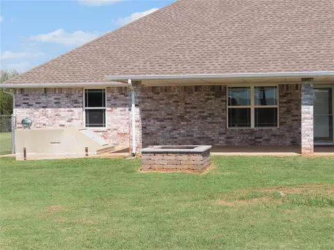 1178 S Czech Hall Rd, Tuttle, OK 73089 photo 22