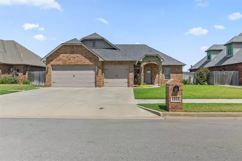 1312 Eagle Ridge Ave, Weatherford, OK 73096