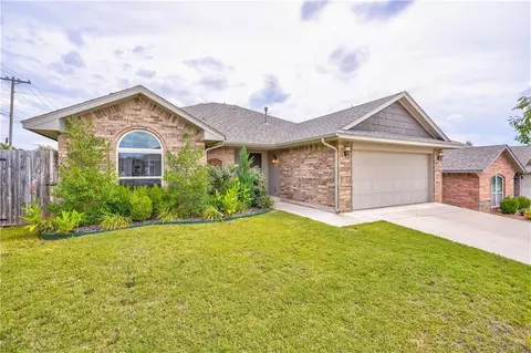 3601 Truman Dr, Norman, OK 73072