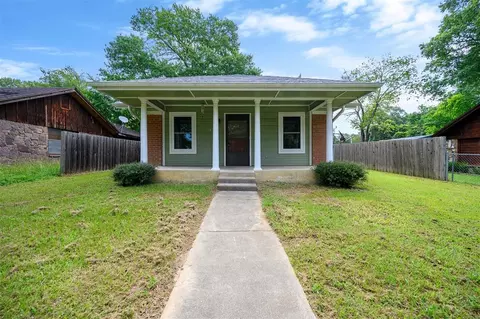 404 N Bock St, Broken Bow, OK 74728