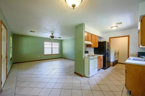 404 N Bock St, Broken Bow, OK 74728 photo 10