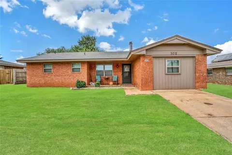 502 Lacy Ter, Arapaho, OK 73620