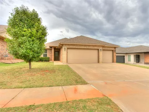 7228 NW 146th St, Oklahoma City, OK 73142